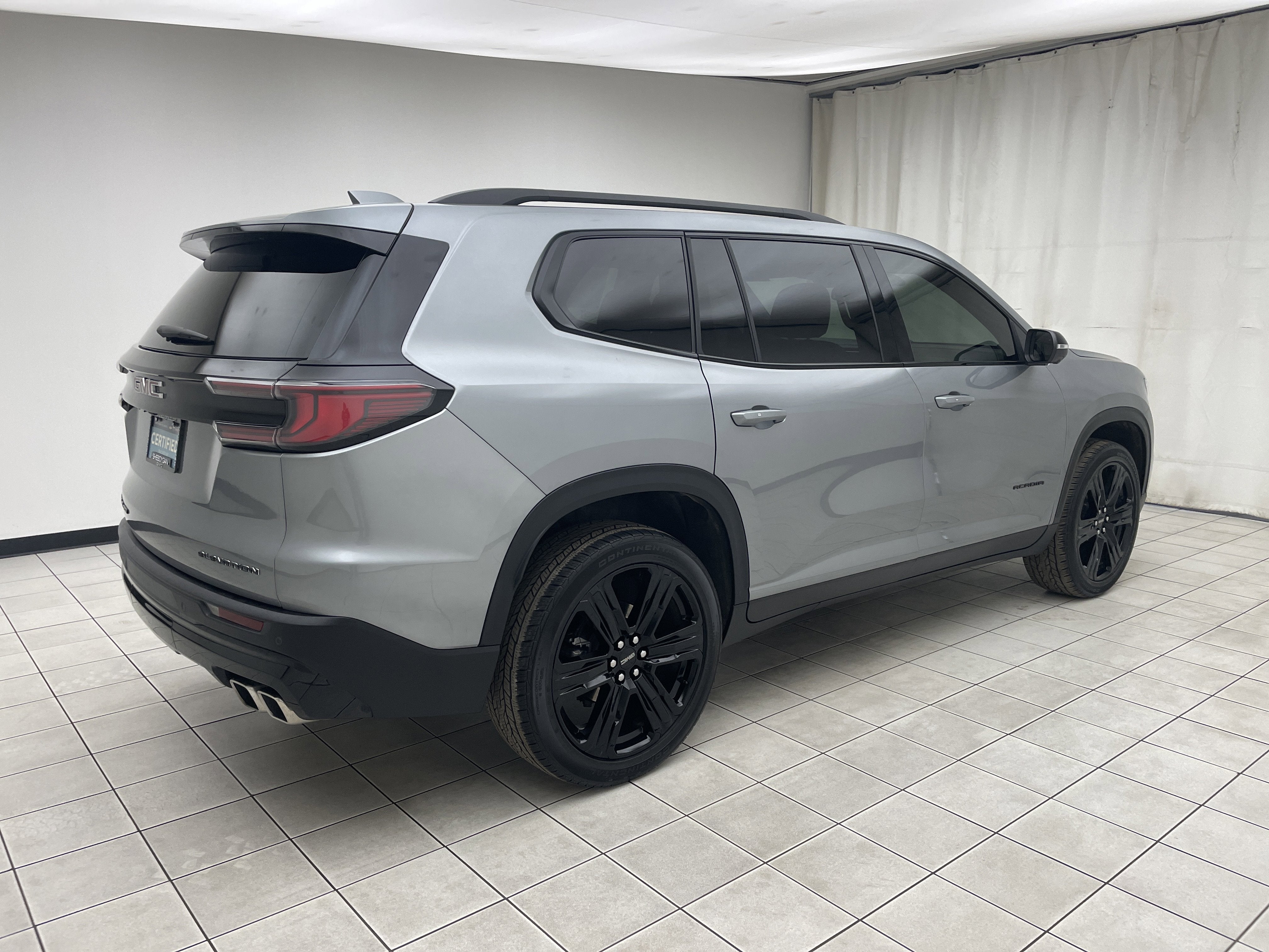 2024 GMC Acadia Elevation