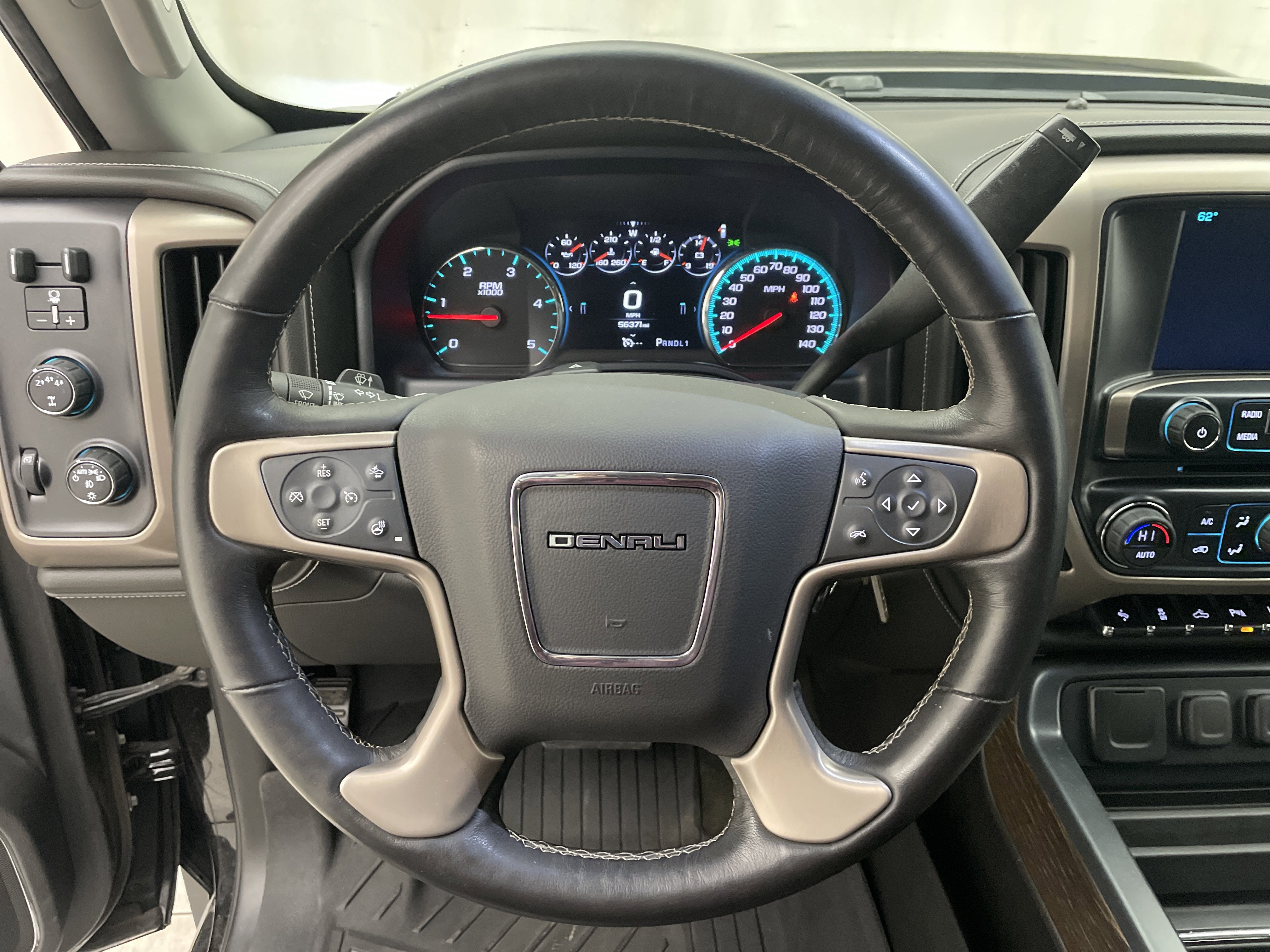 2017 GMC Sierra 2500 HD Denali