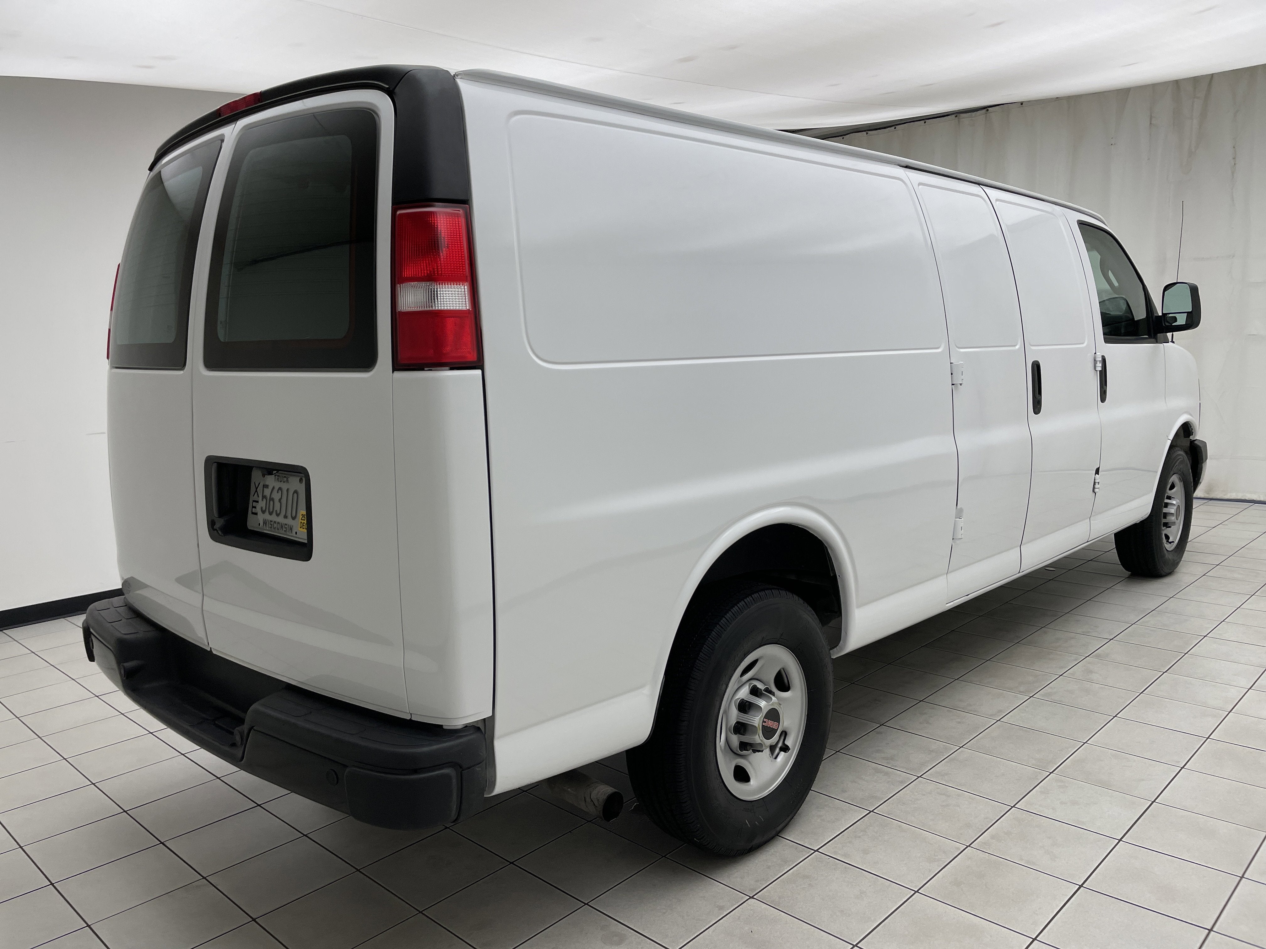 2024 GMC Savana Cargo 2500 Work Van