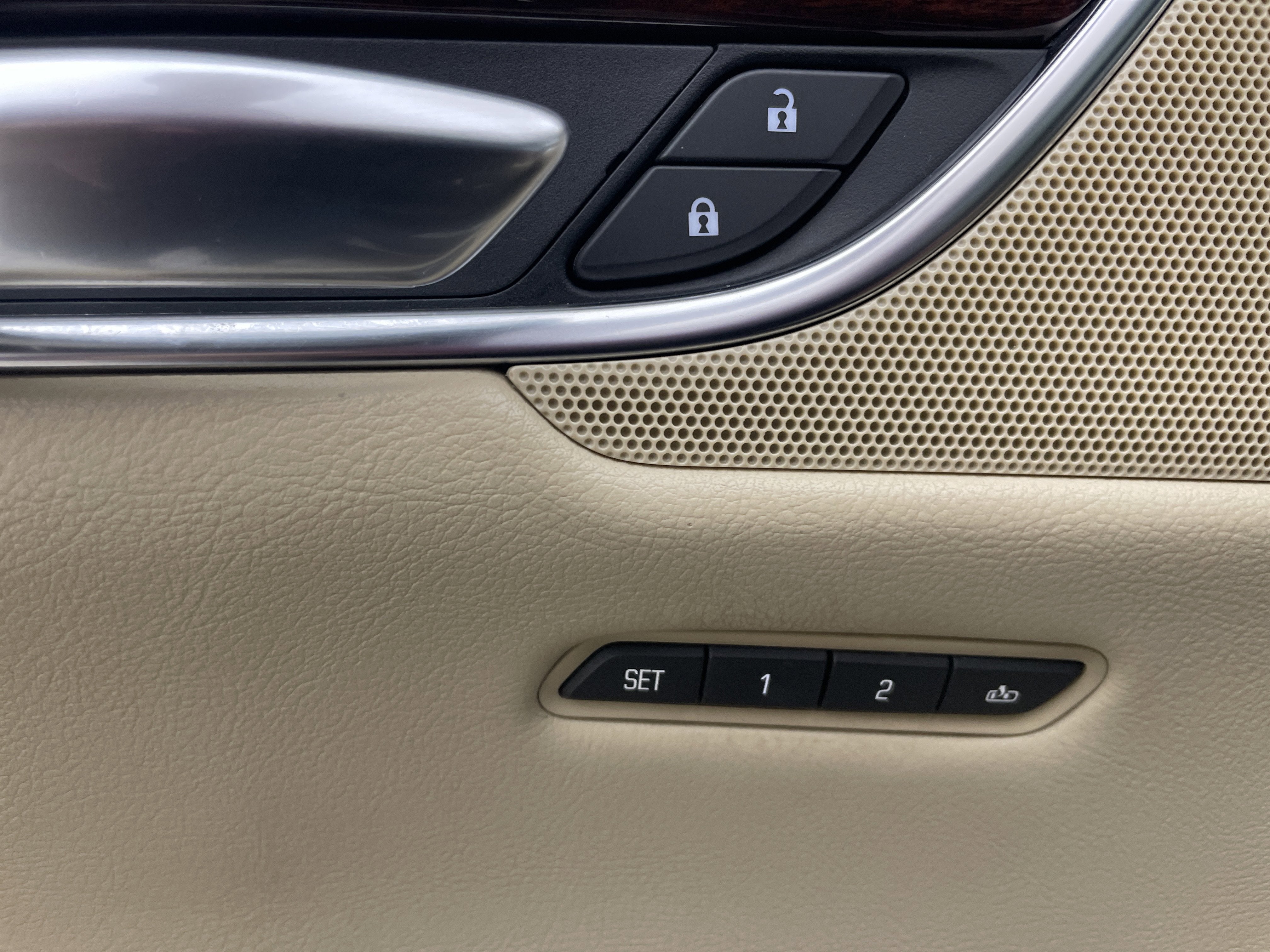 2017 Cadillac XT5 Luxury AWD