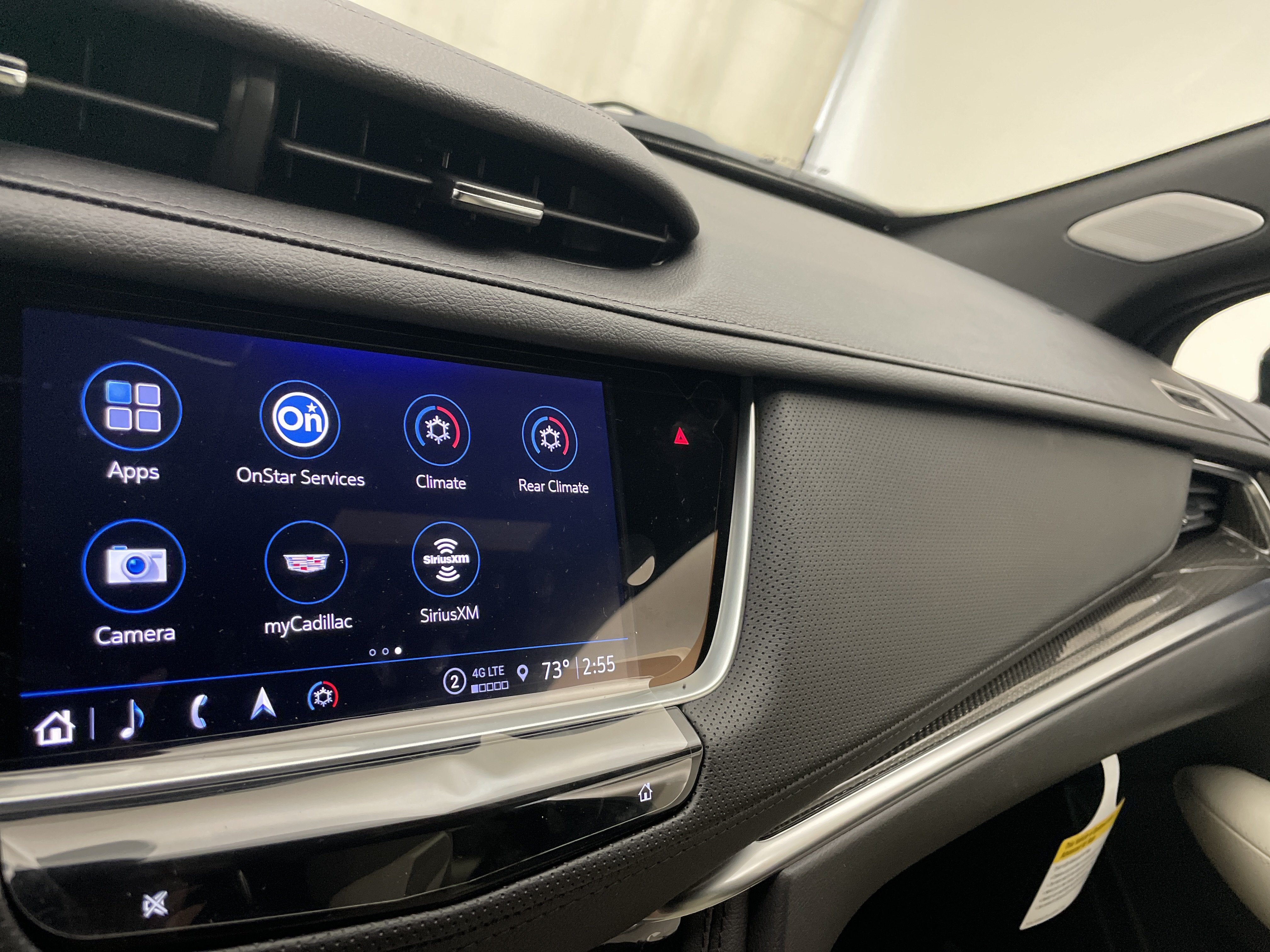 2026 Cadillac XT5 Sport