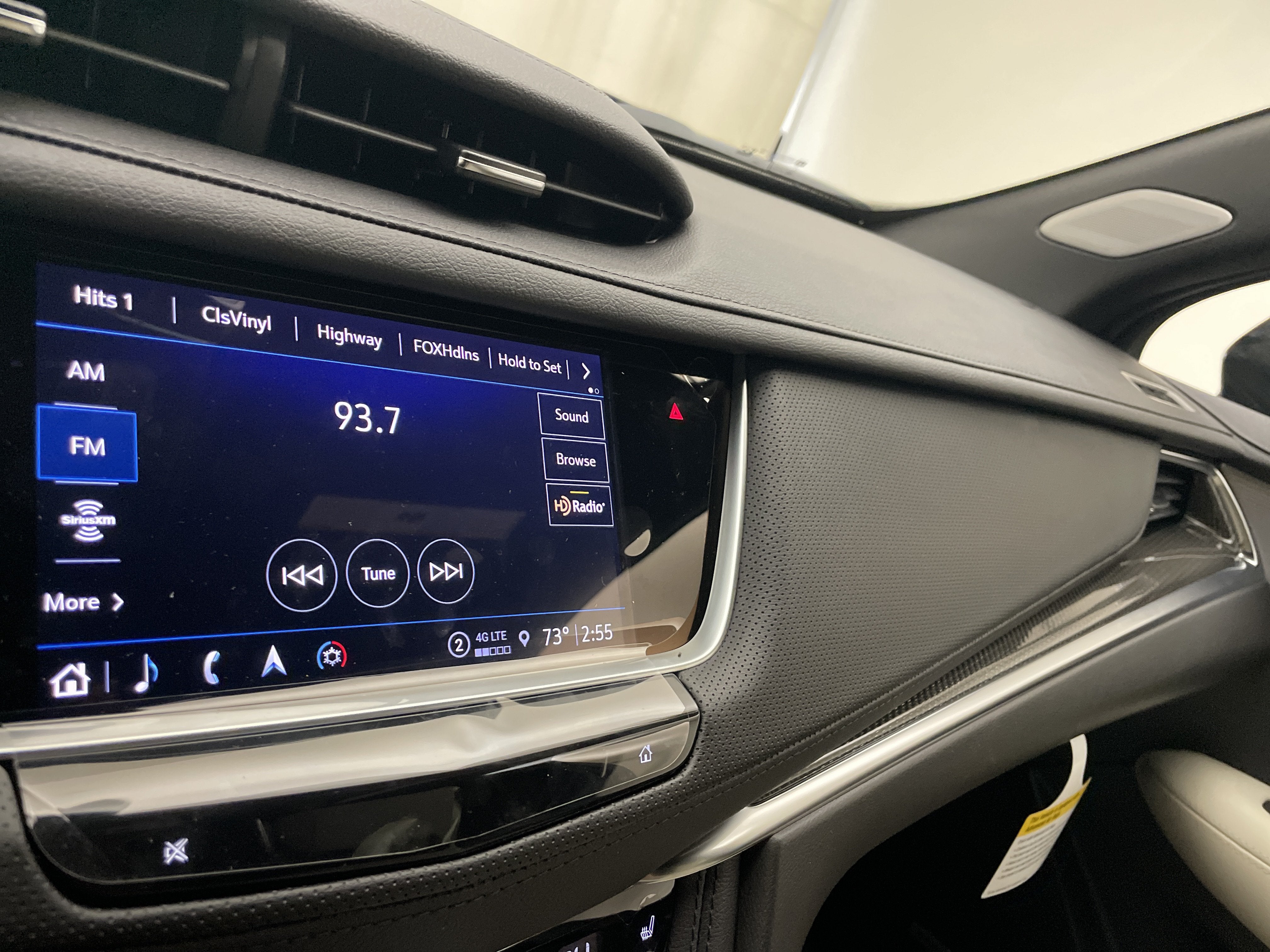 2026 Cadillac XT5 Sport