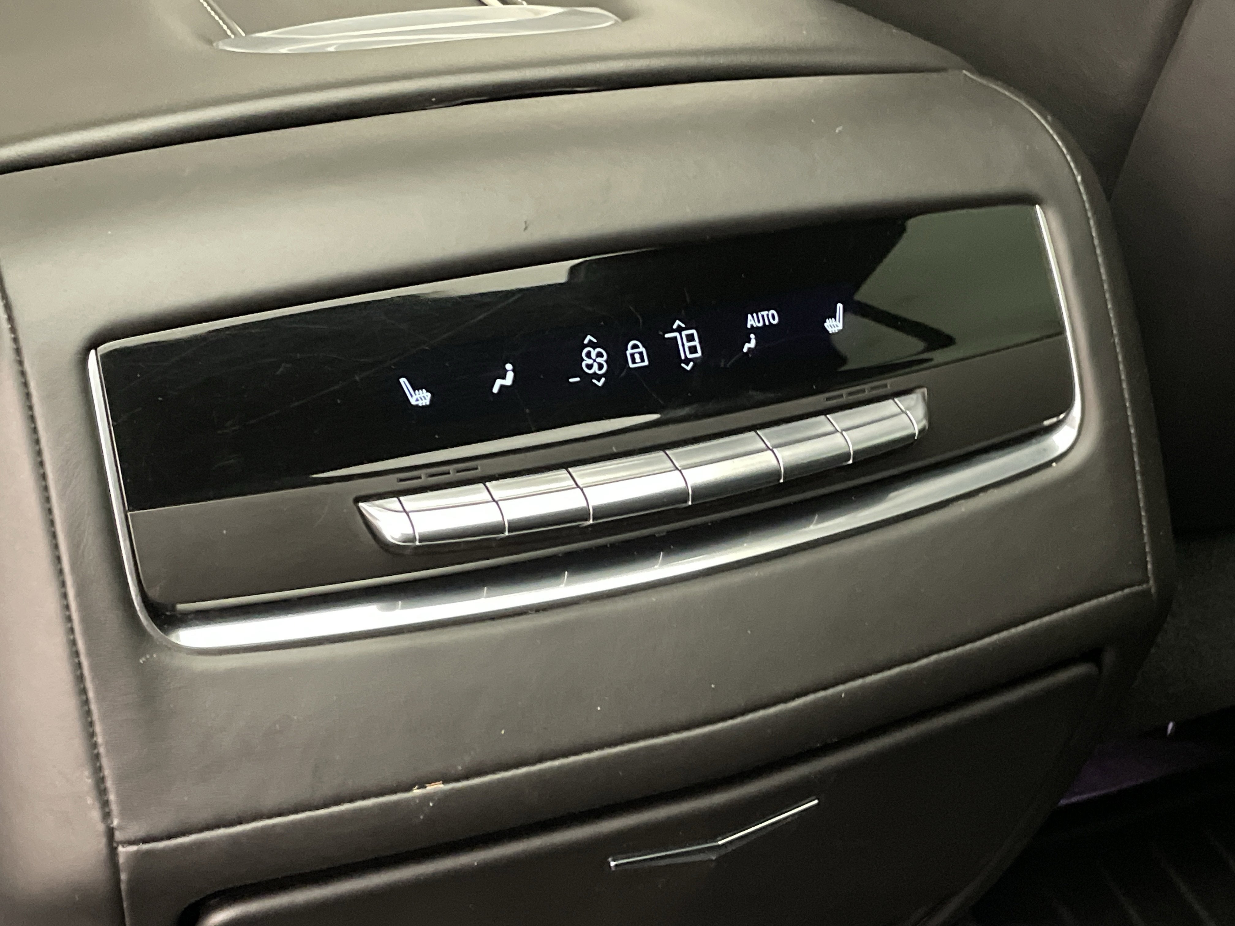 2021 Cadillac Escalade ESV Sport Platinum