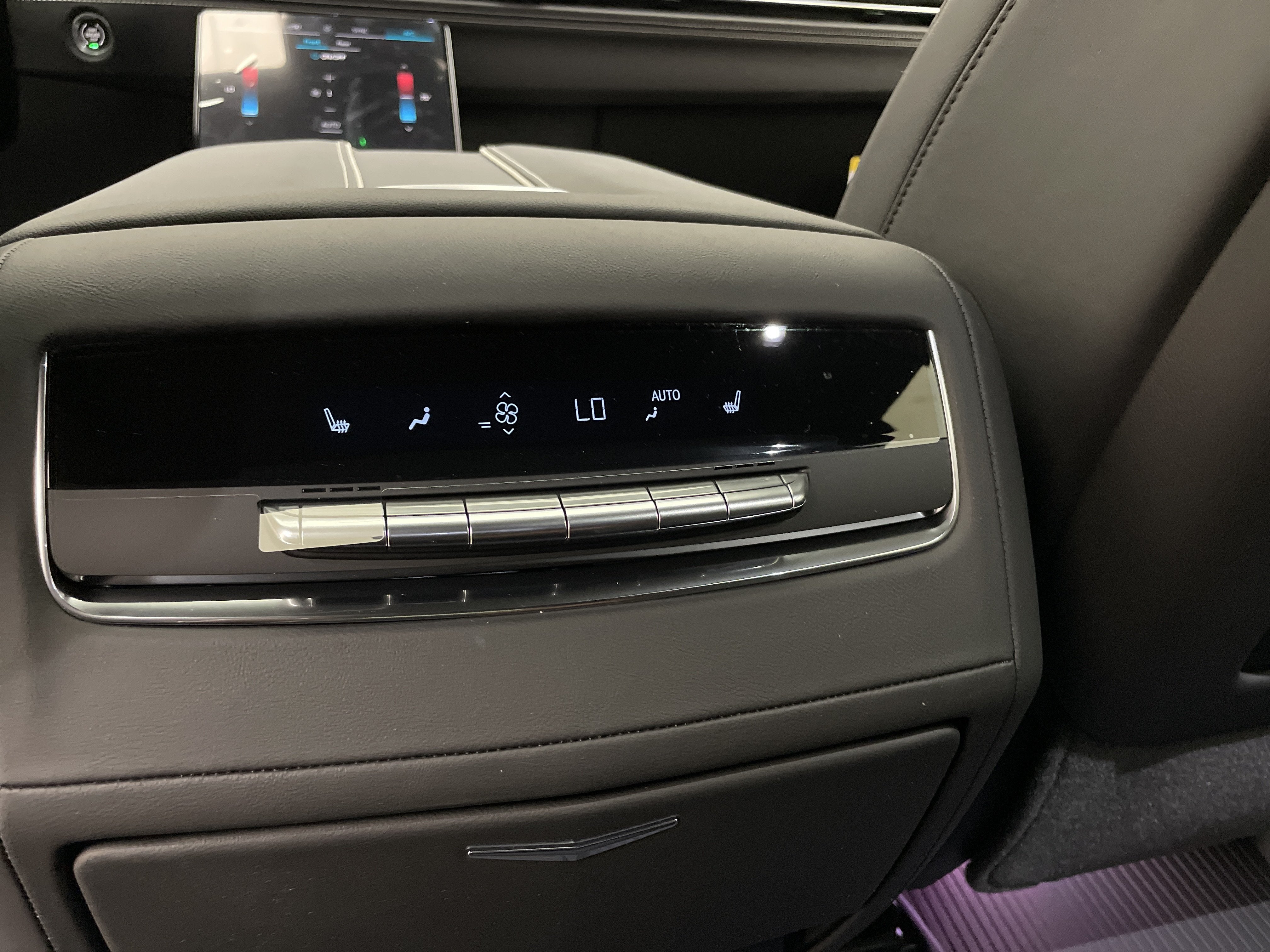 2027 Cadillac Escalade 4WD Sport