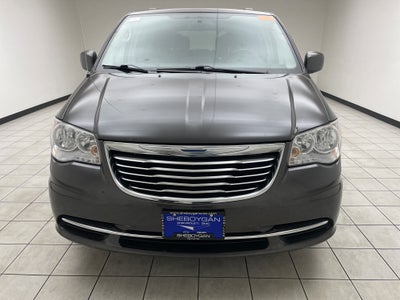 2015 Chrysler Town & Country LX