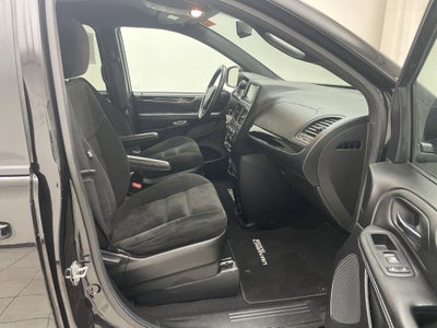 2017 Dodge Grand Caravan SE Plus