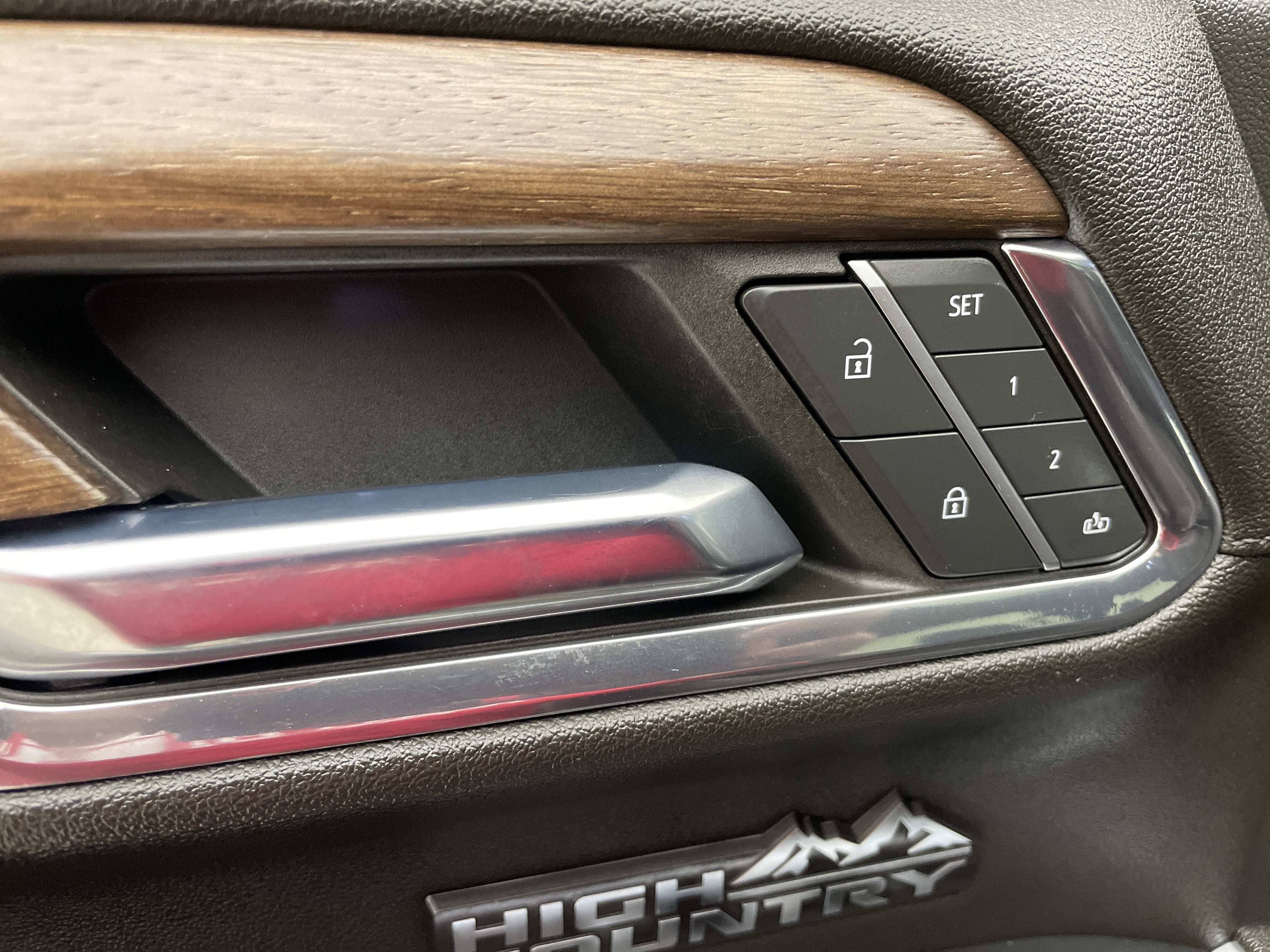 2023 Chevrolet Silverado 1500 High Country