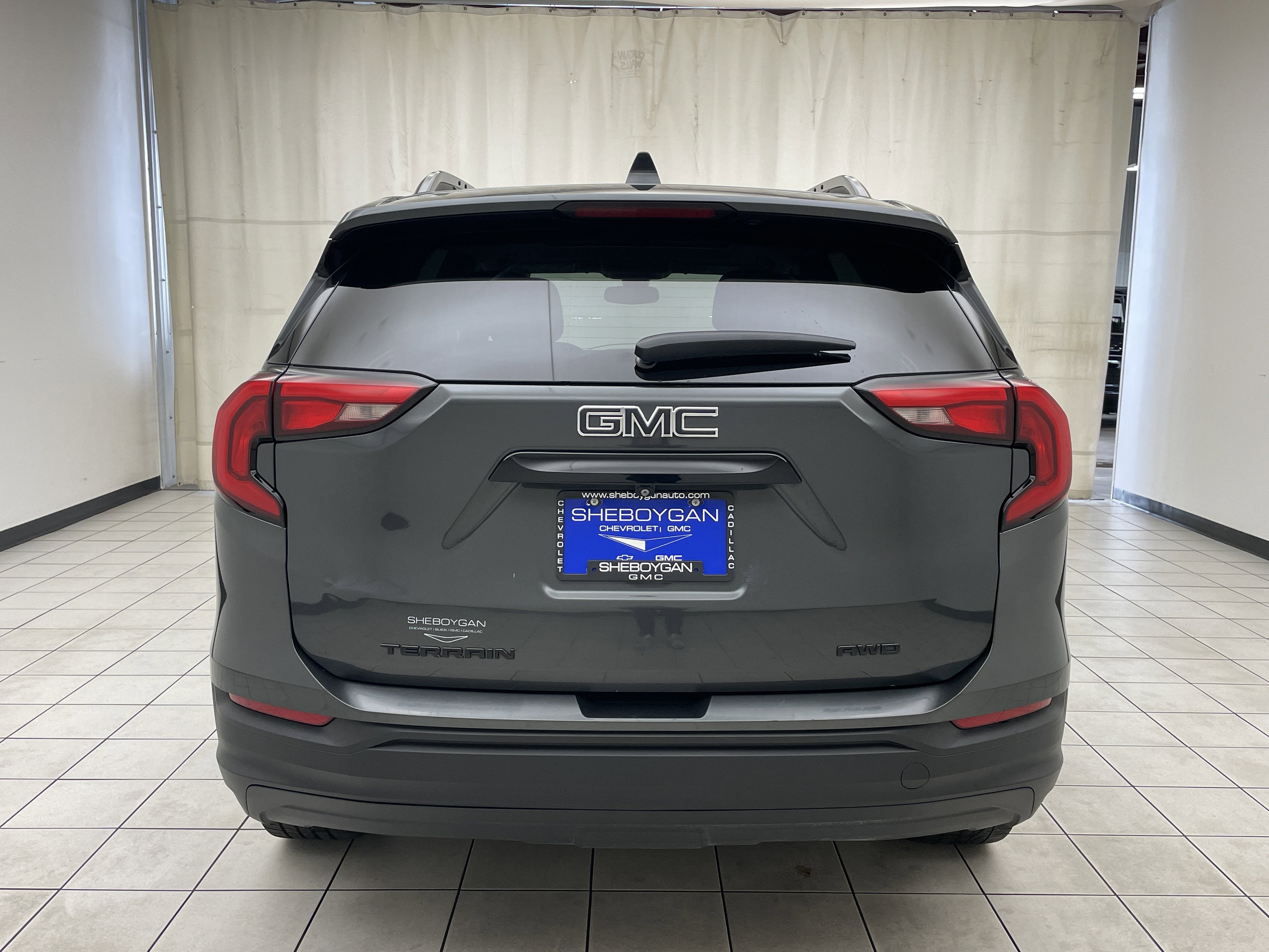 2020 GMC Terrain SLE