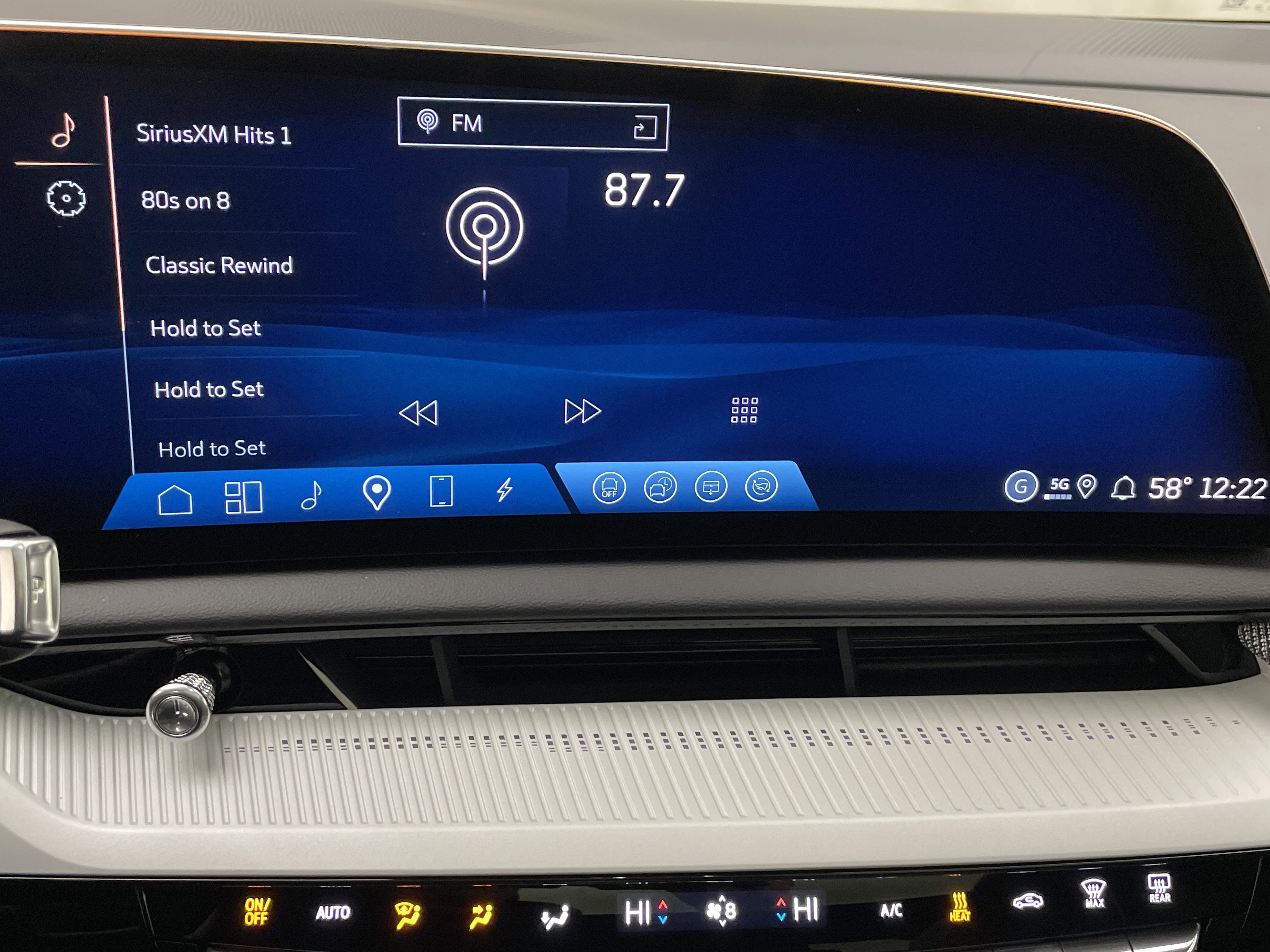 2026 Cadillac OPTIQ Premium Luxury