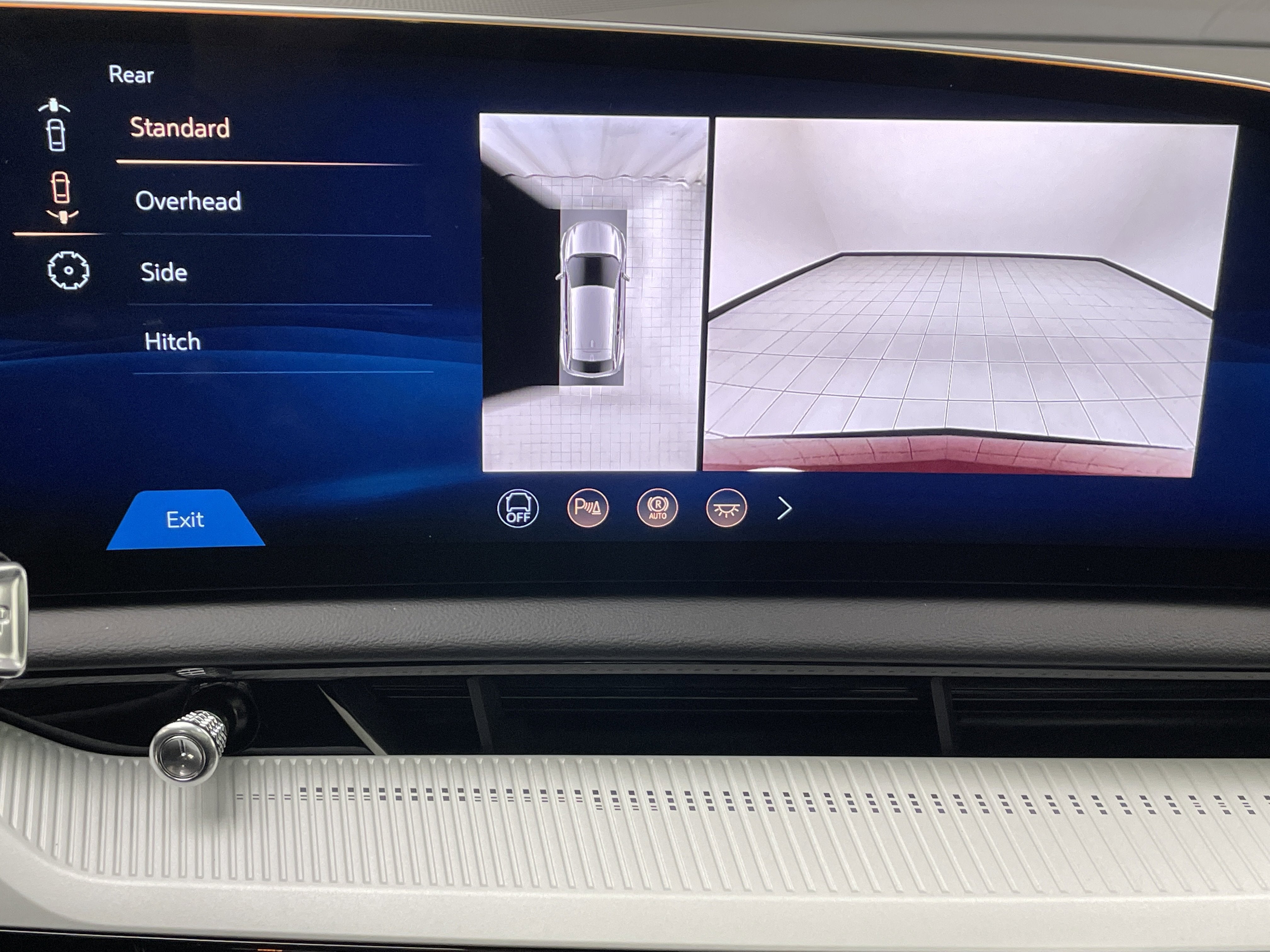 2026 Cadillac OPTIQ Premium Luxury