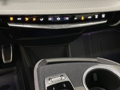 2026 Cadillac OPTIQ Premium Luxury