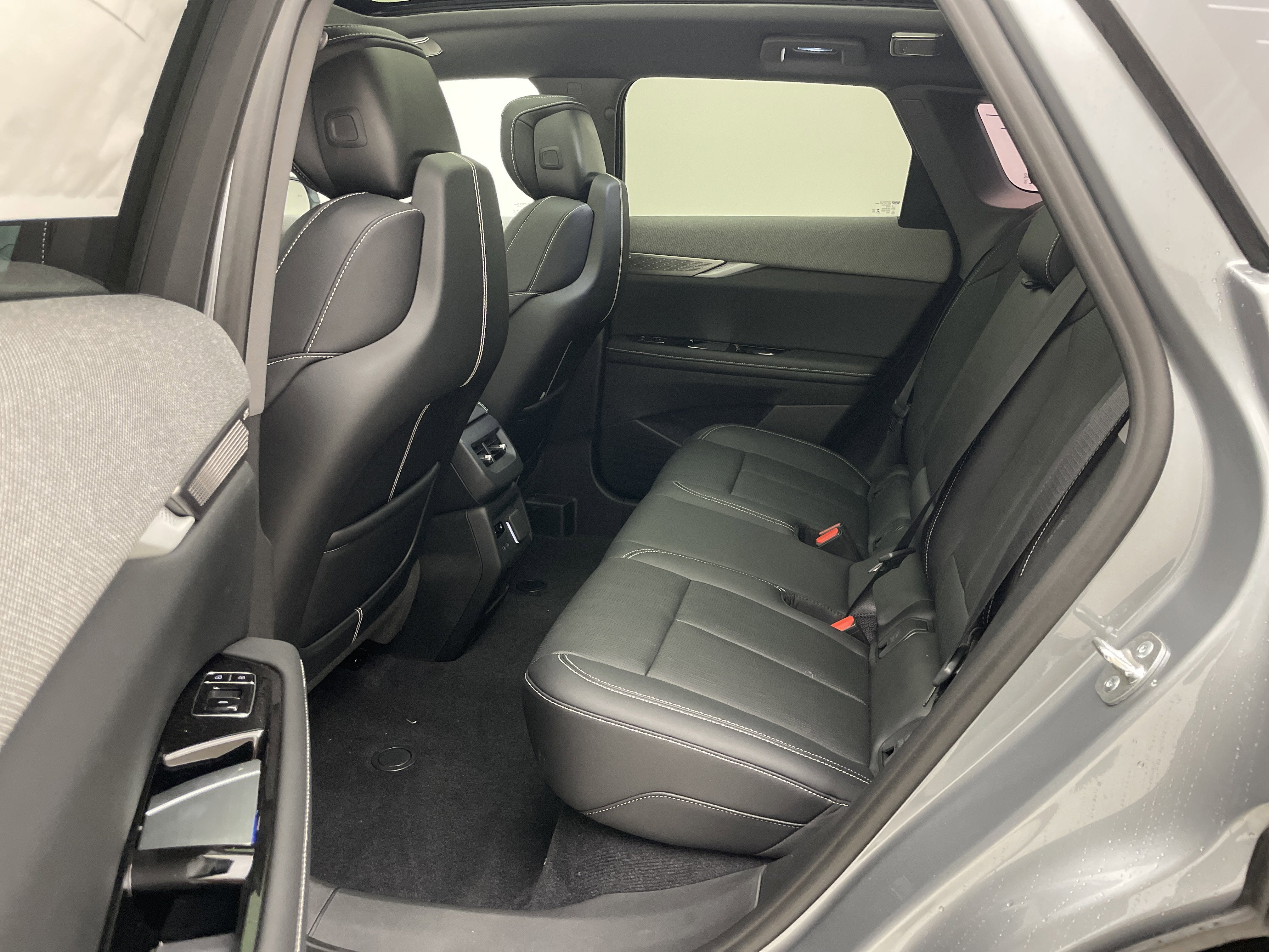 2026 Cadillac OPTIQ Premium Luxury
