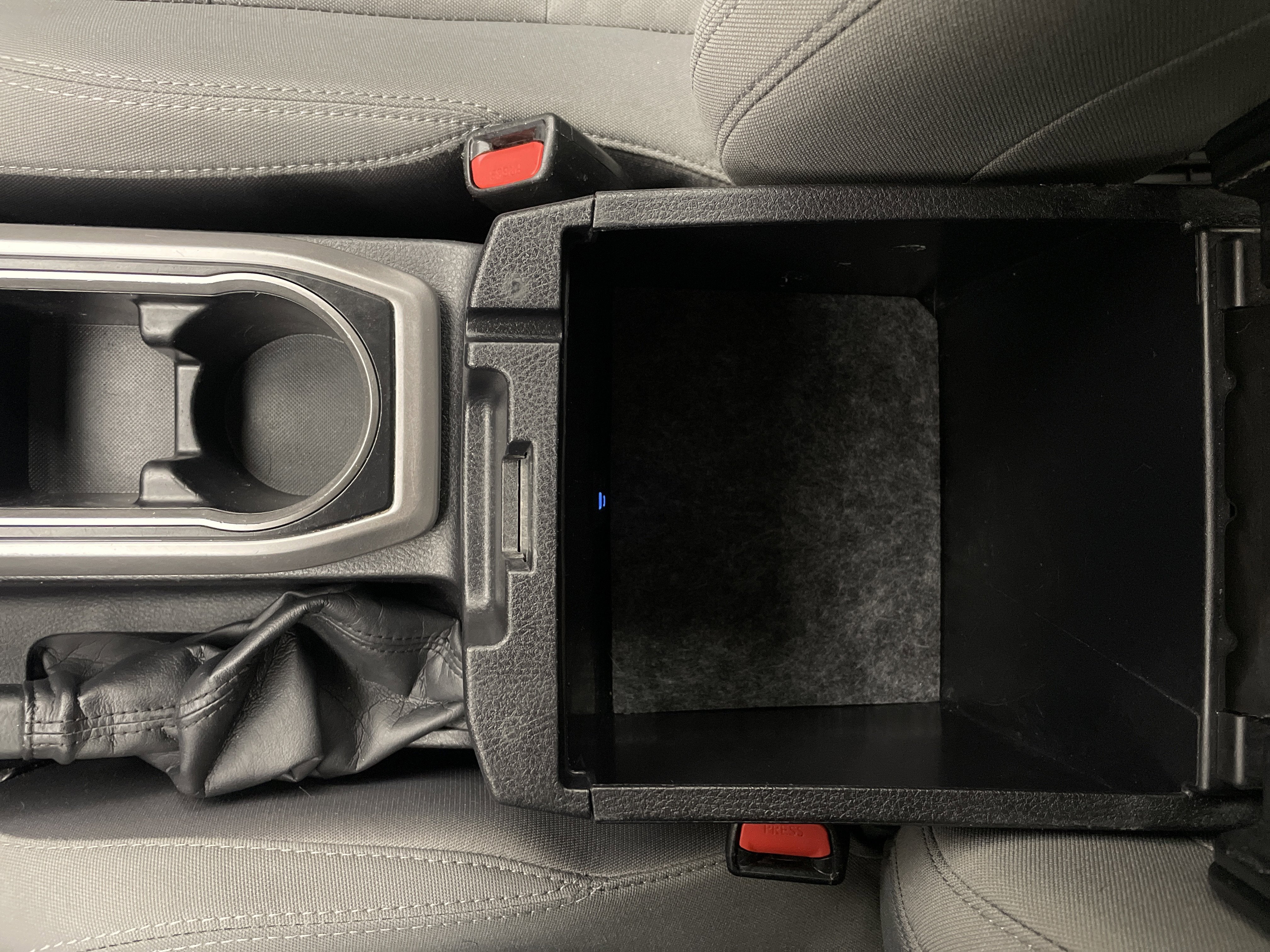 2022 Toyota Tacoma 4WD SR5