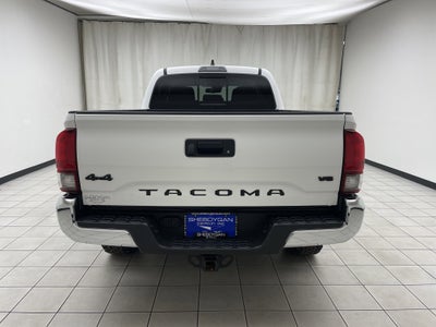 2022 Toyota Tacoma 4WD SR5