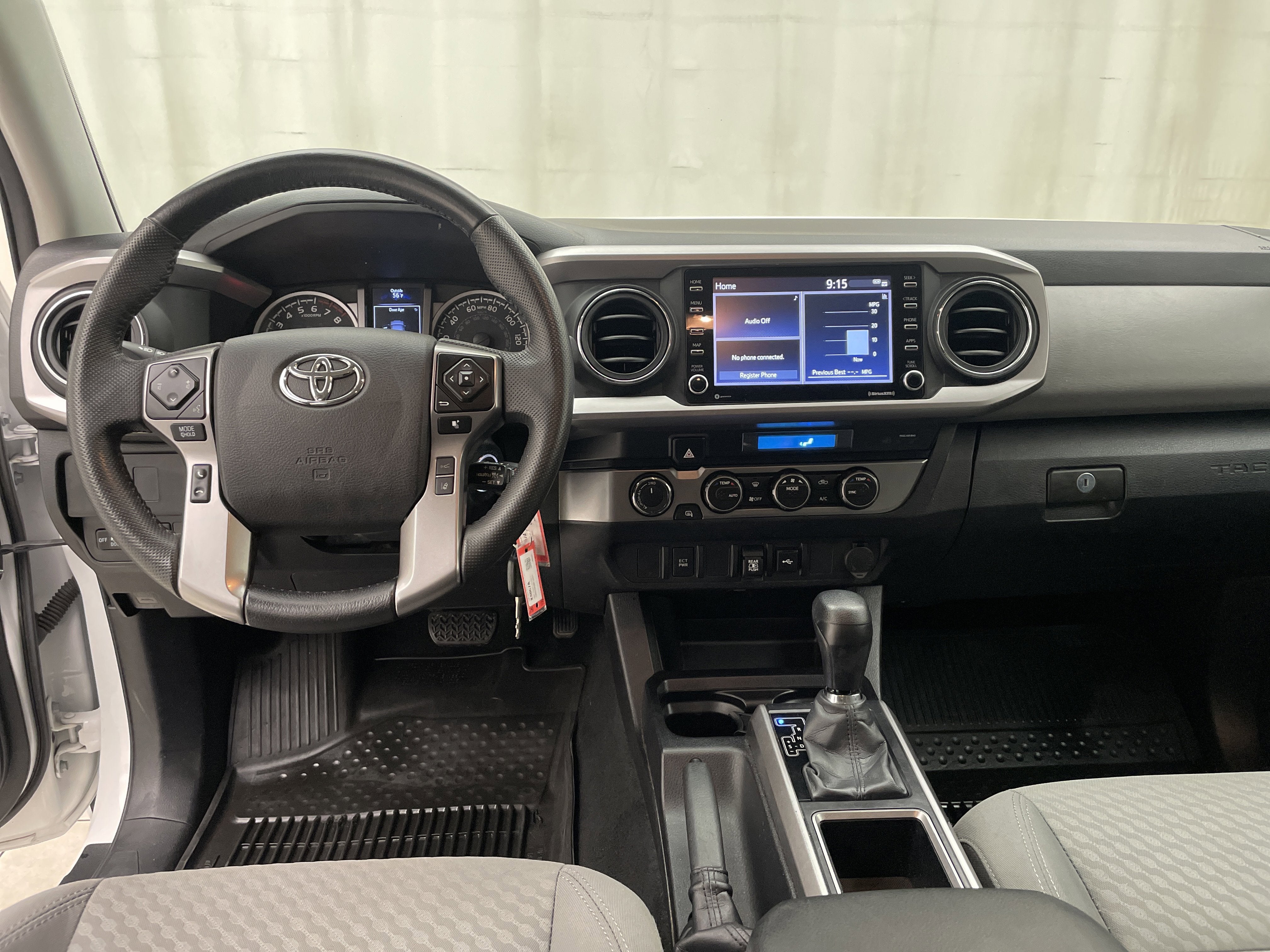 2022 Toyota Tacoma 4WD SR5