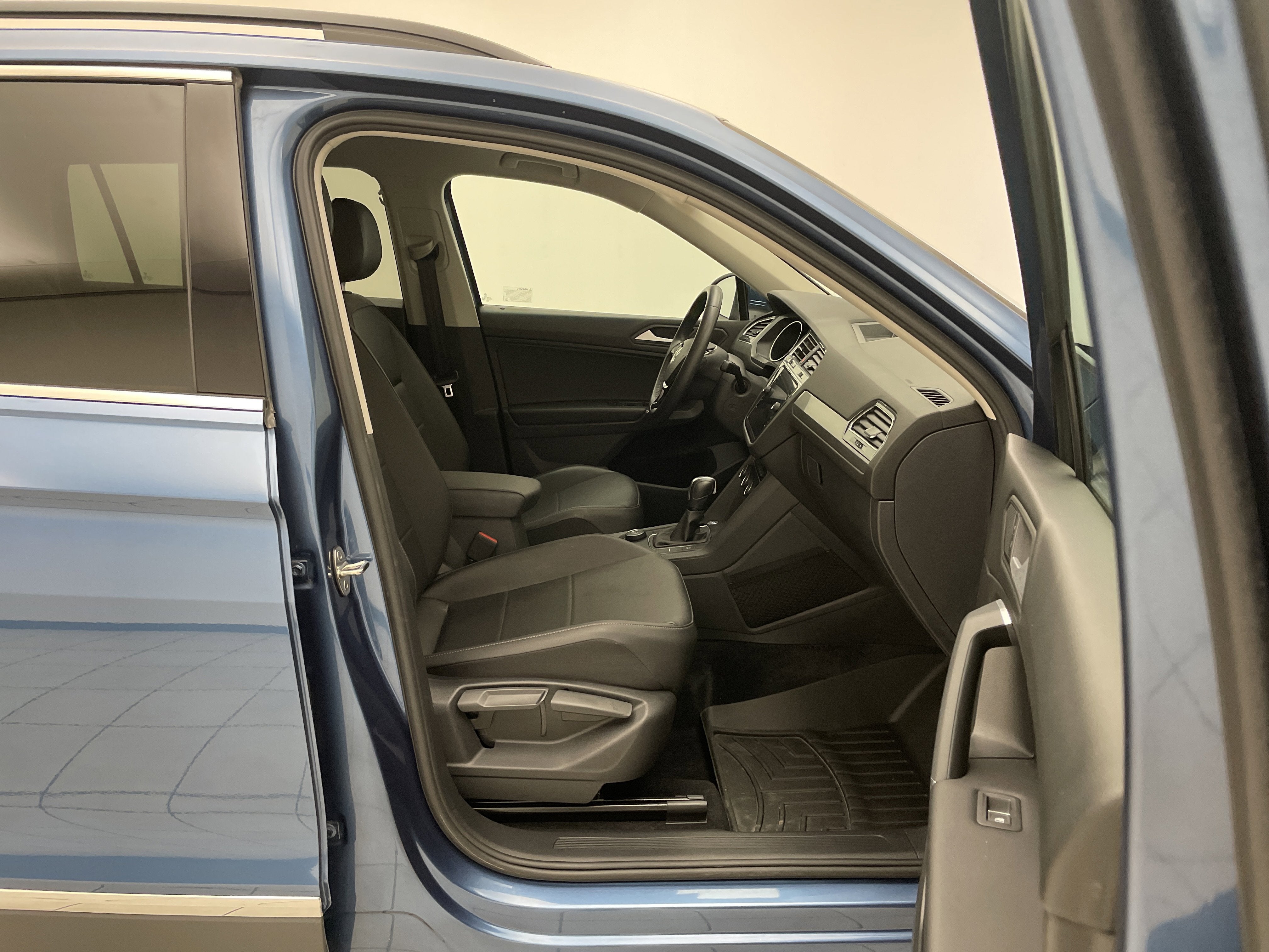 2020 Volkswagen Tiguan 2.0T SE
