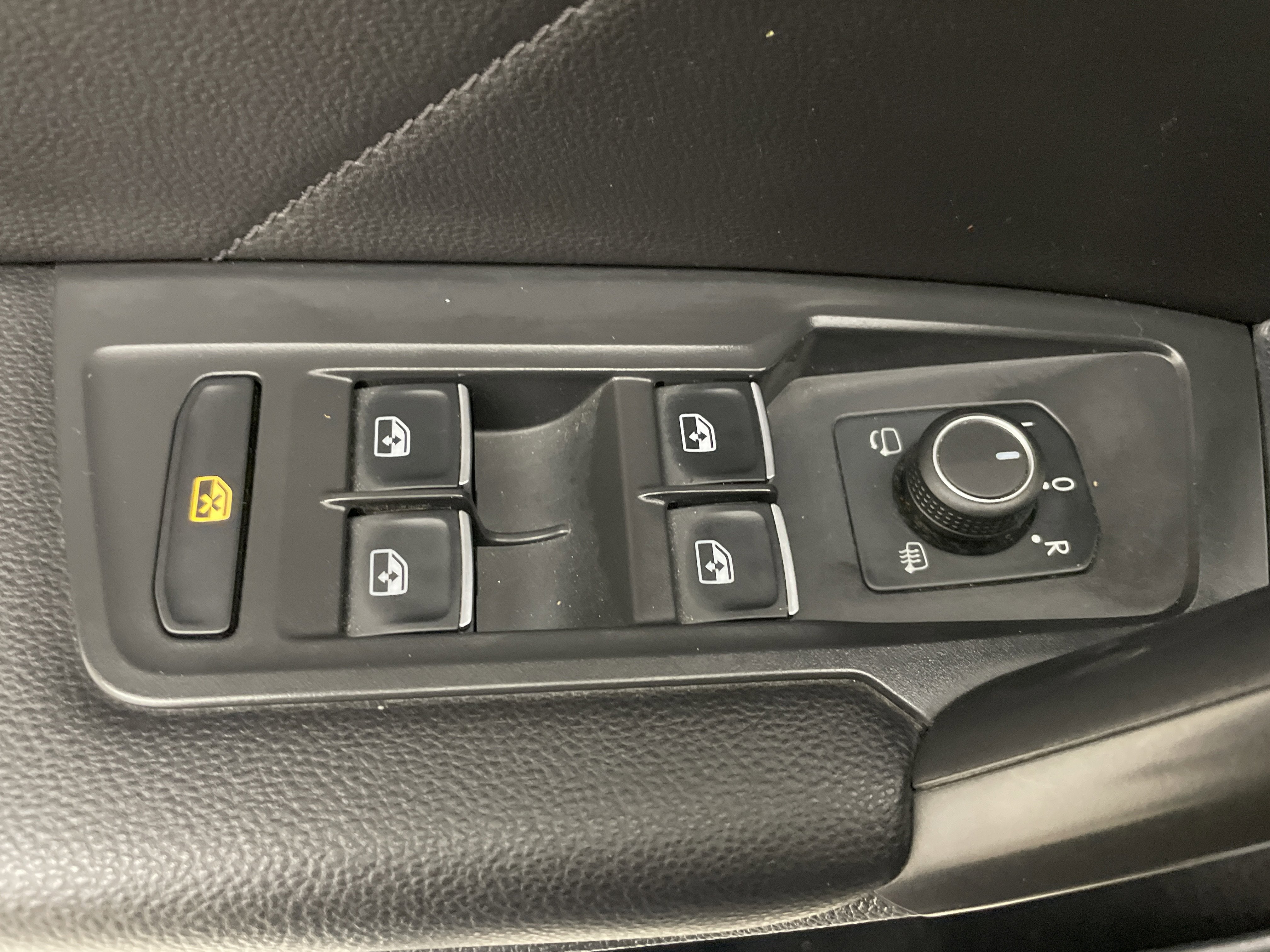 2021 Volkswagen Tiguan 2.0T SEL Premium R-Line