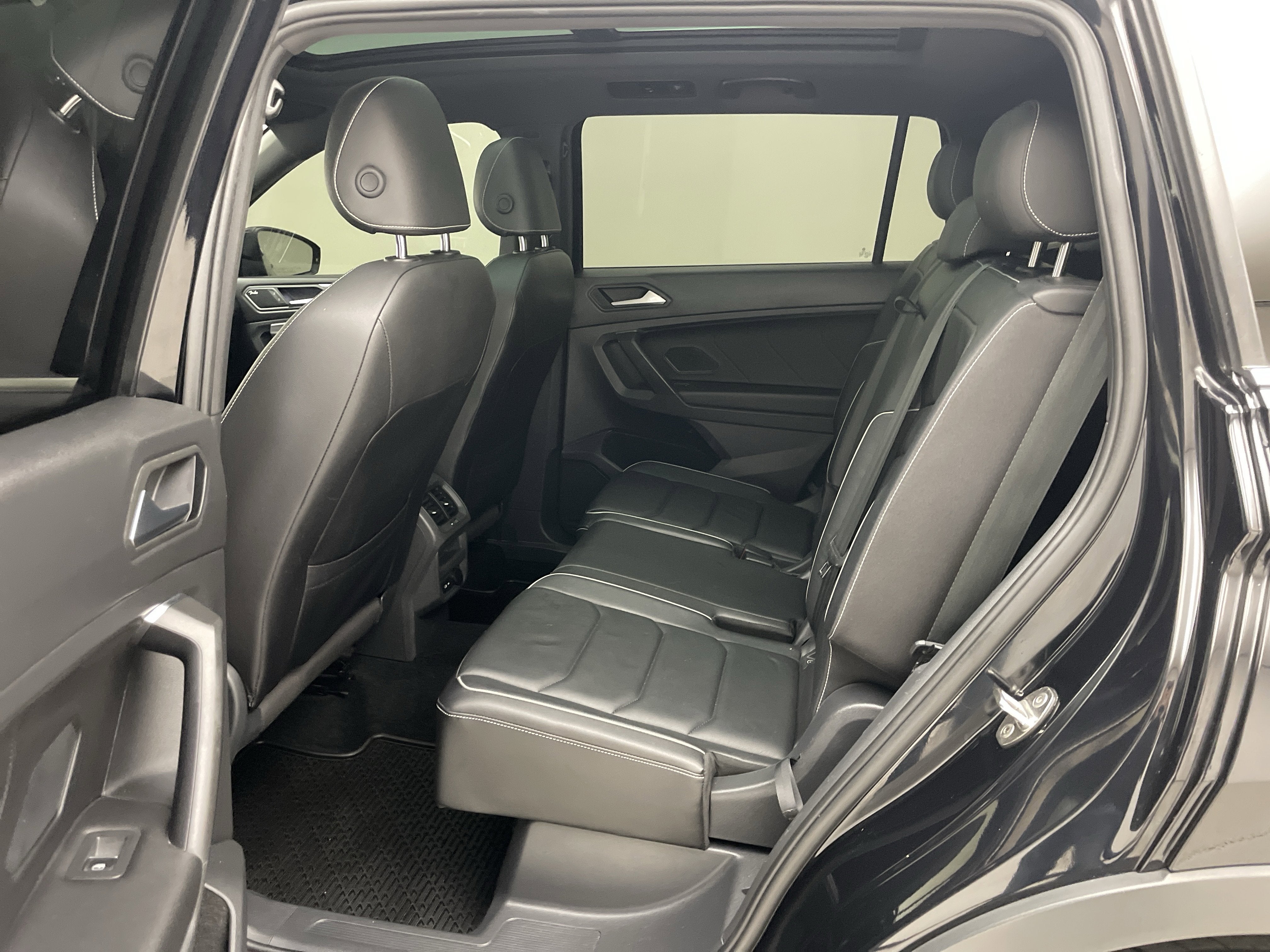 2021 Volkswagen Tiguan 2.0T SEL Premium R-Line