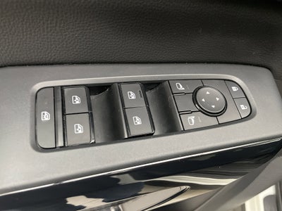 2023 Nissan Pathfinder SV FWD