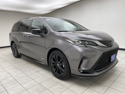 2021 Toyota Sienna XSE