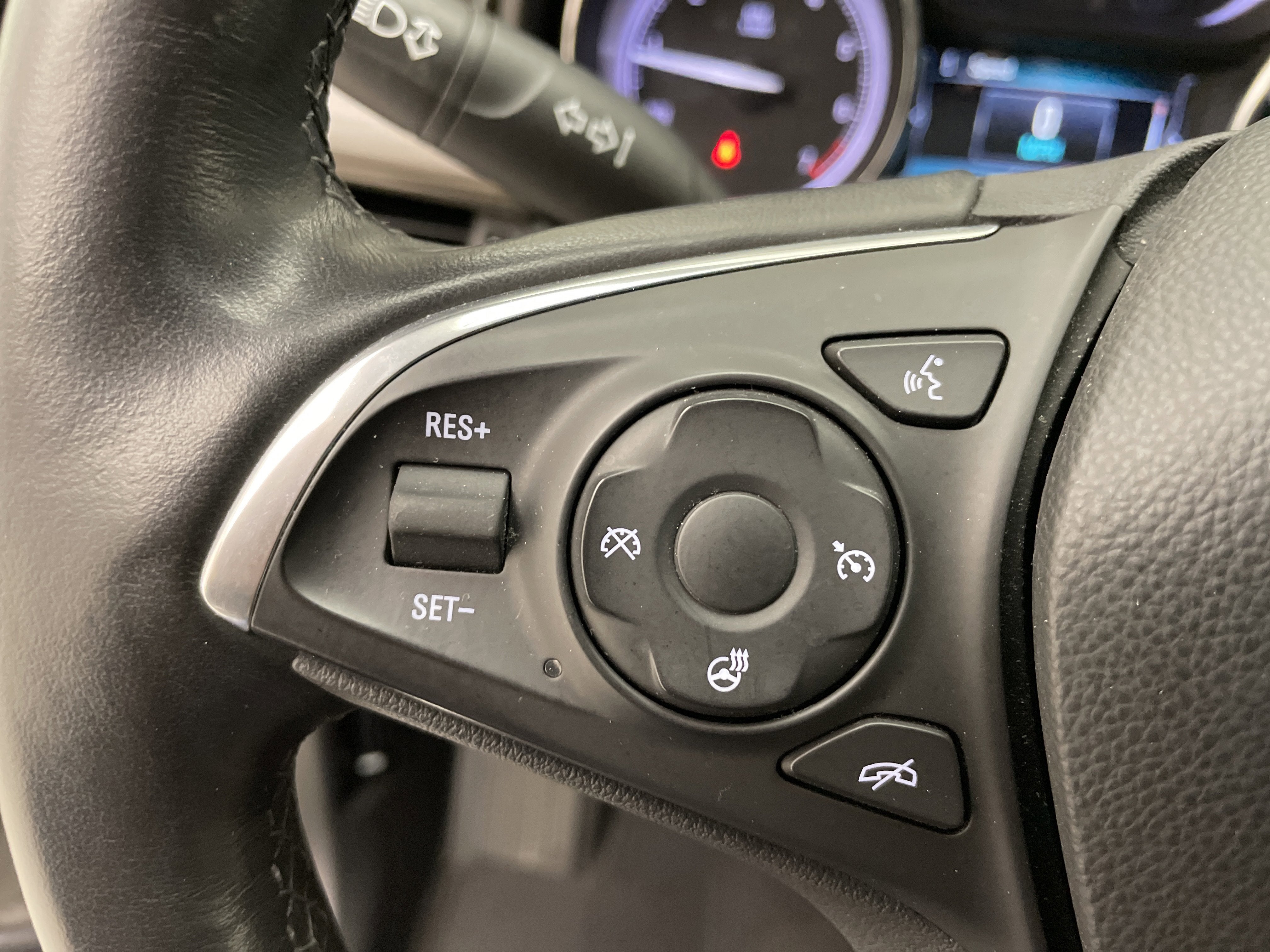 2020 Buick Envision Essence Group