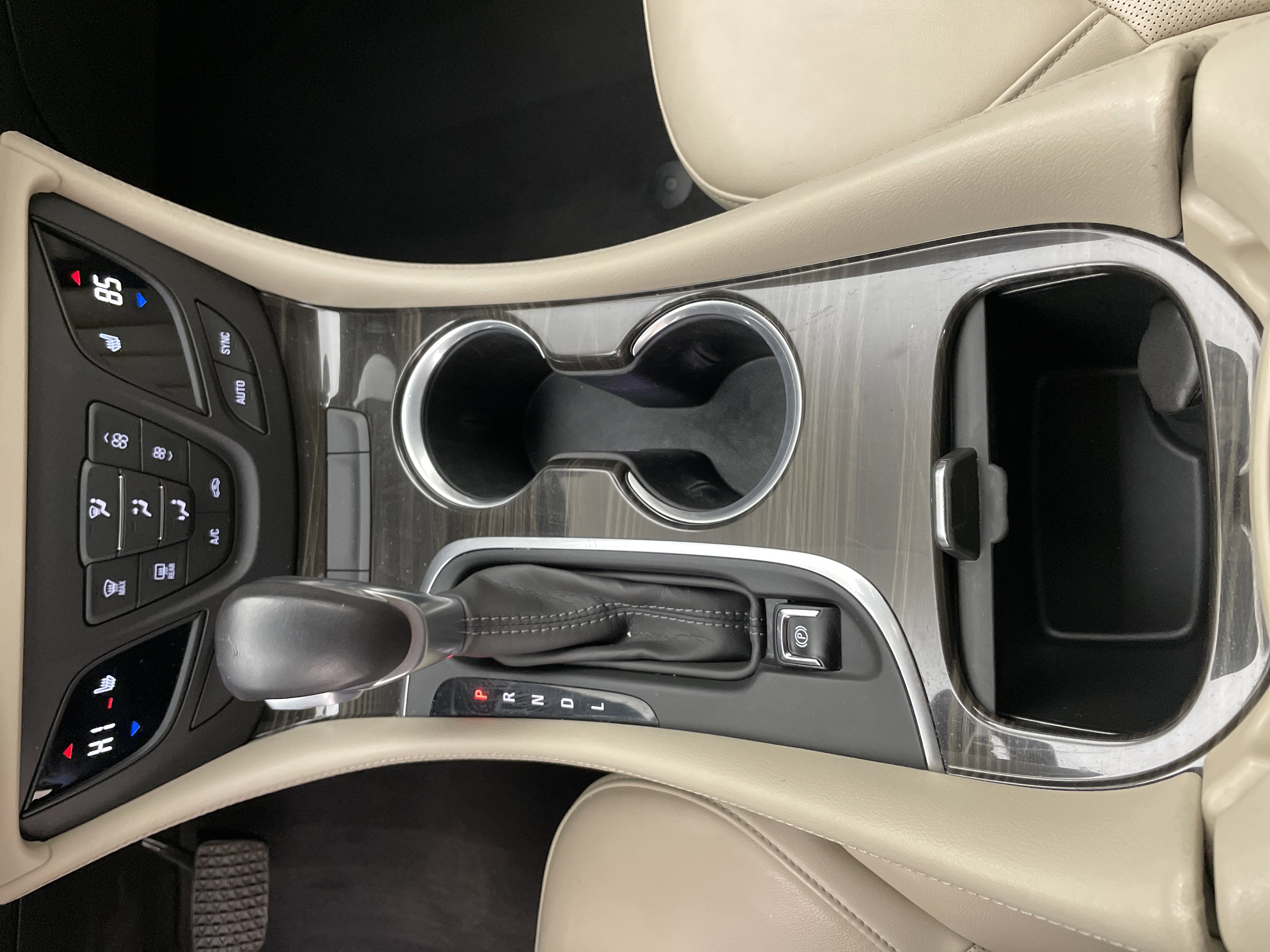 2020 Buick Envision Essence Group