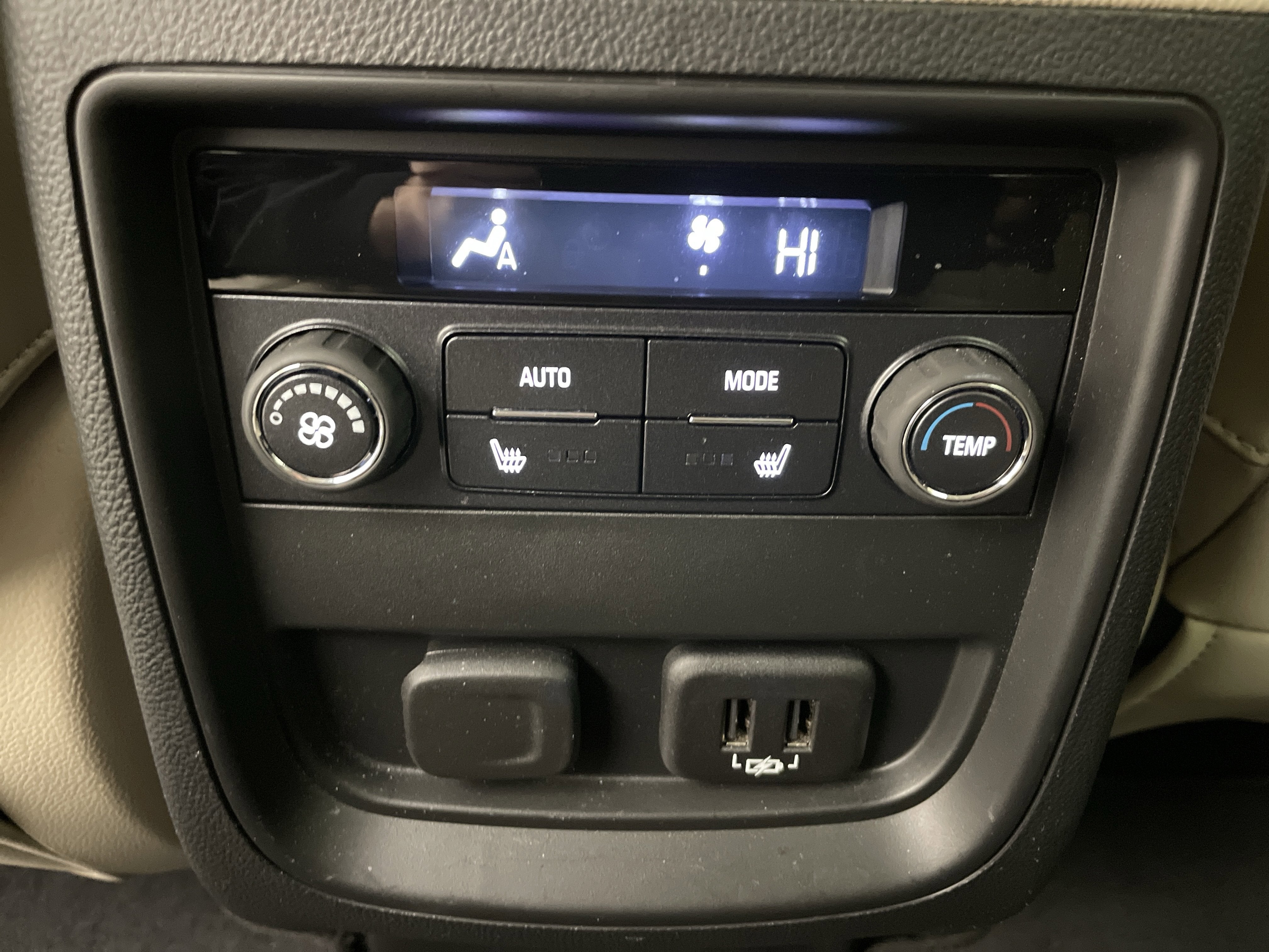 2020 Buick Envision Essence Group